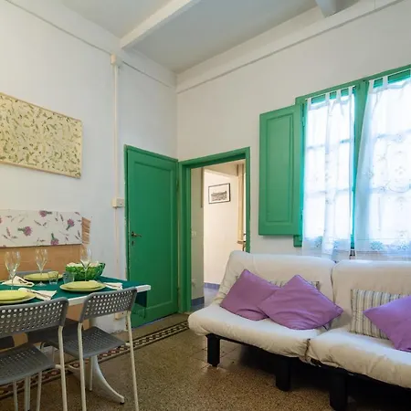 Apollonia Apartment