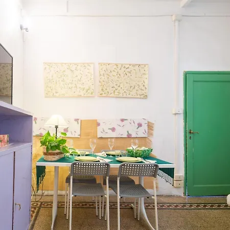 Apollonia Apartment *